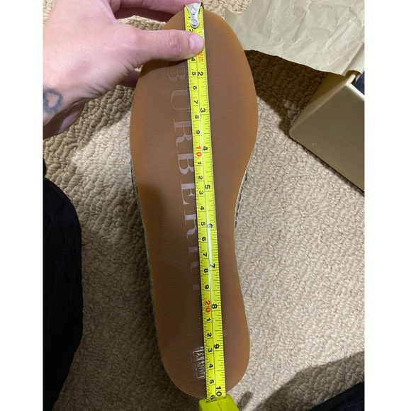 Burberry Camo Espadrilles - Picture 5 of 5